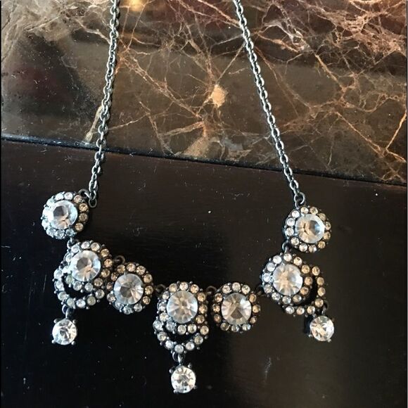 RHINESTONE AND Antique Looking Necklace & Bracelet - Picture 6 of 9